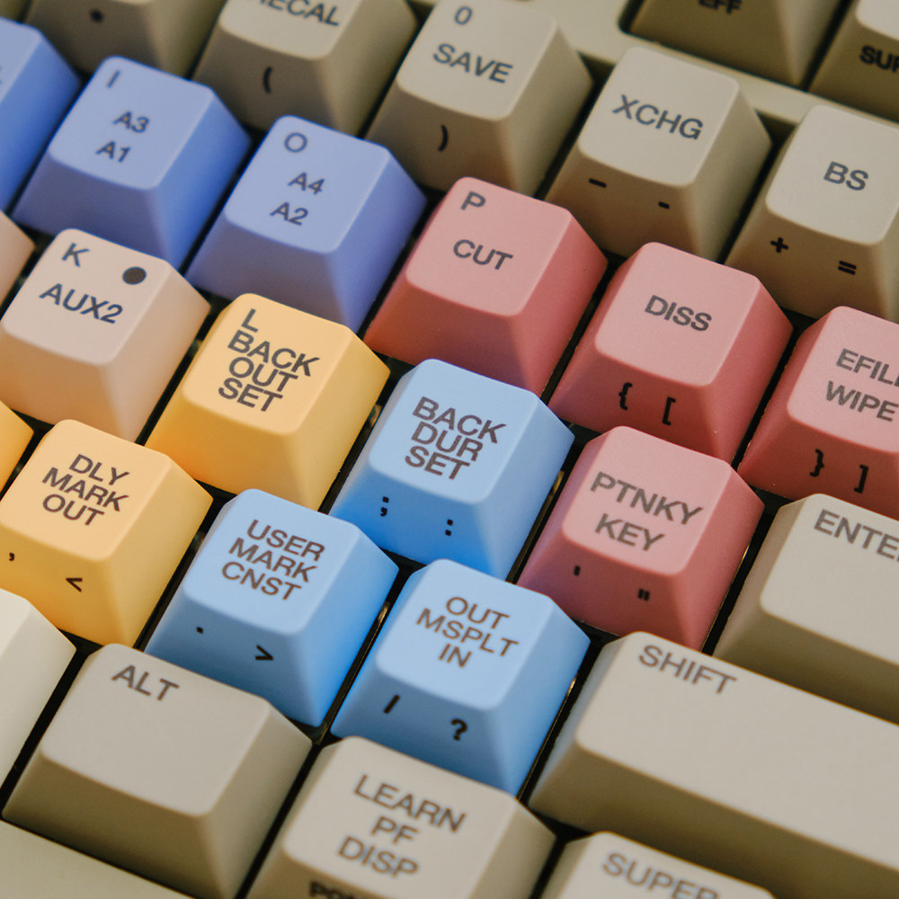 FBB Keycaps S9000 Retro Tarzı  - Retro Gaming Laptop incelemesi ve fiyatı